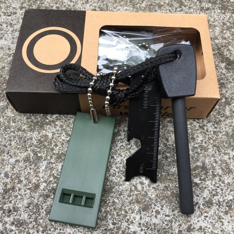 Outdoor Survival Fire Starter  - Ferro Rod Striker recension och pris
